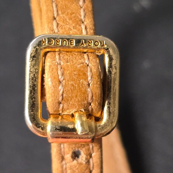 Tory Burch Britton Logo Cork Wedge Thong Sandals Size 10.5 Tan Leather 2" Heel - Picture 10 of 10